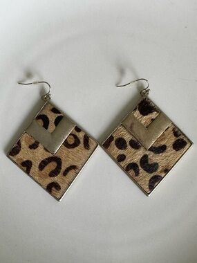 Leopard Print Square Drop Earrings in Tan and Black with Gold Accents
